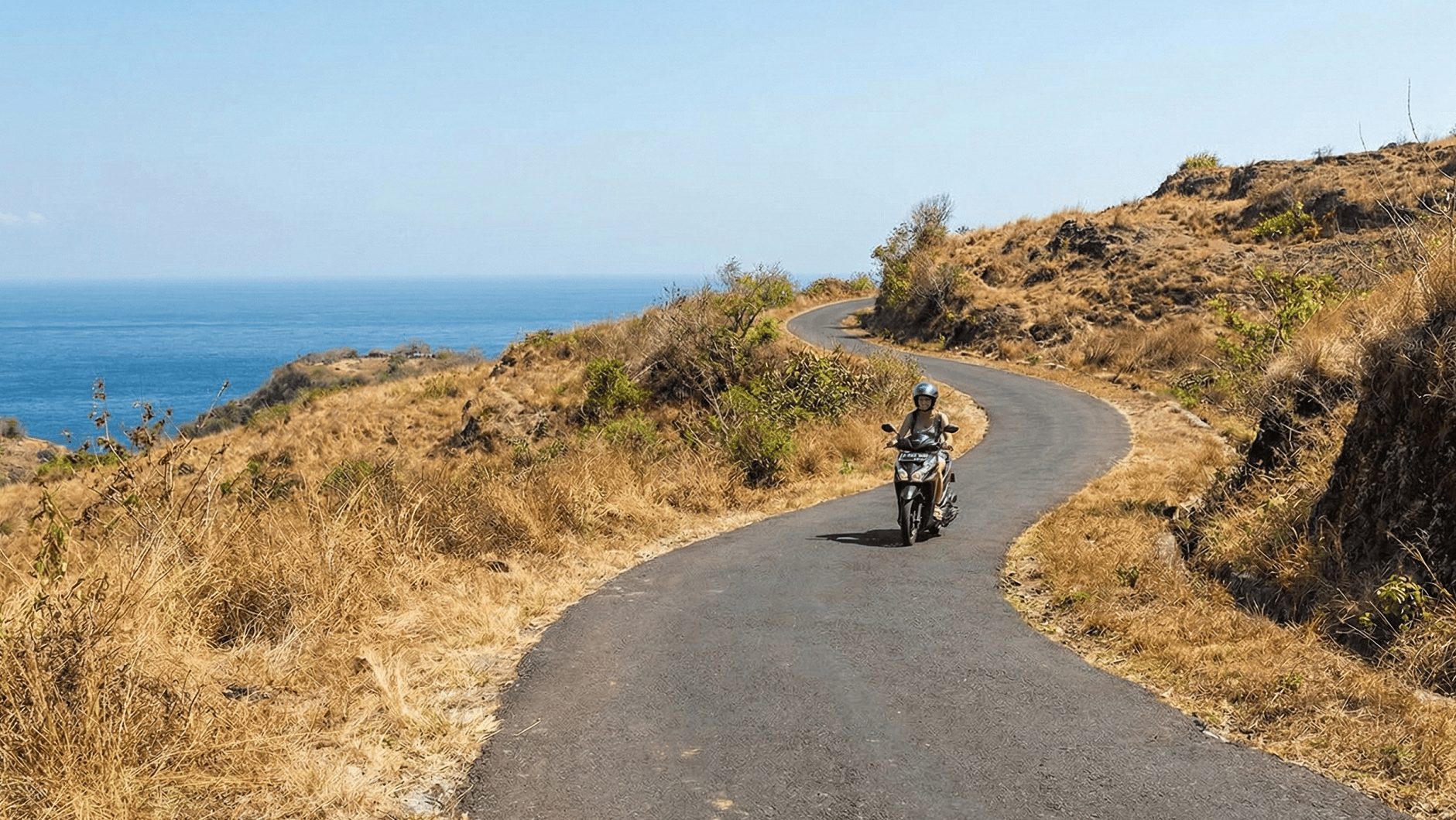 You are currently viewing Surviving Nusa Penida: Drivers, Scooters, and Really Bad Roads